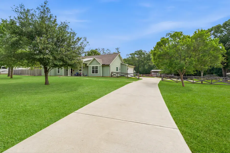 9937 Chestnut Court, Montgomery, TX 77316 - #2