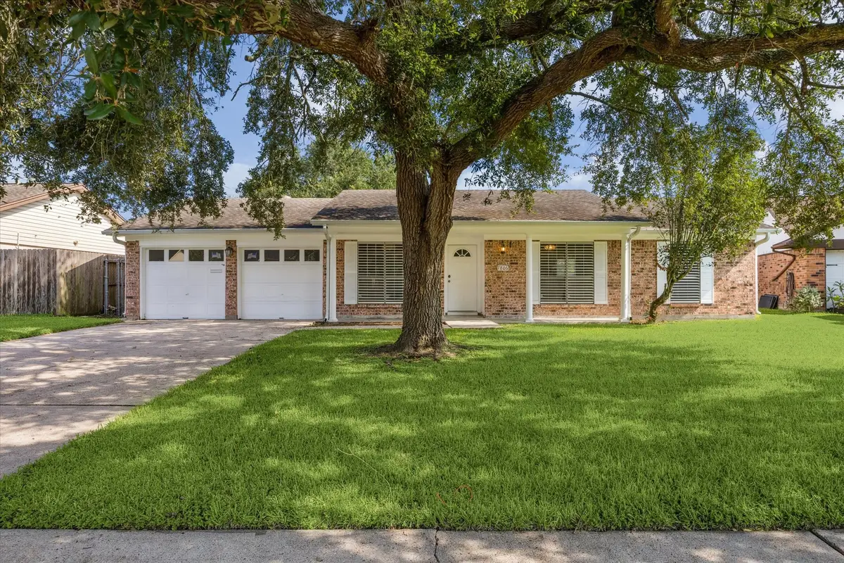 7806 Jonquil Drive, Texas City, TX 77591 - Image #1