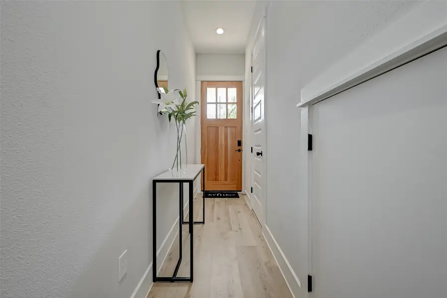 2105 Sam Wilson Street #C, Houston, TX 77020 - Image #2