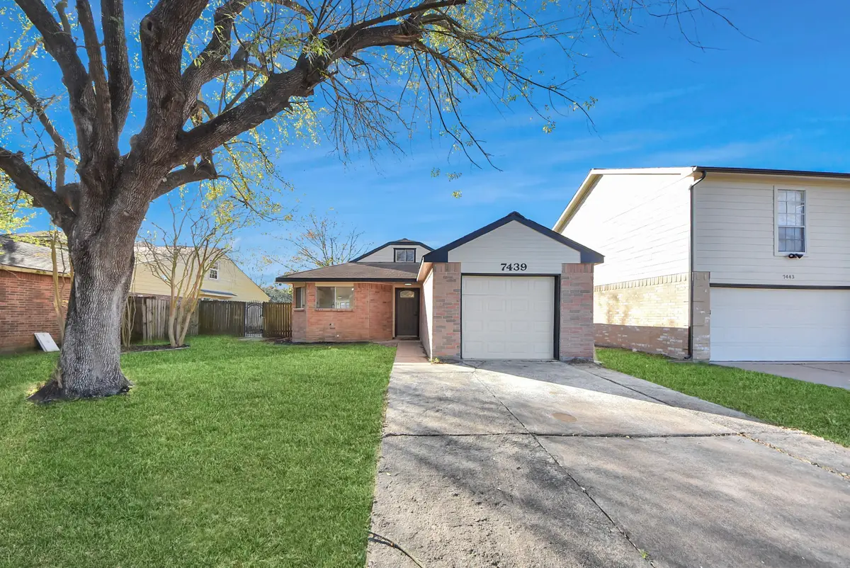 7439 Kite Hill Drive, Houston, TX 77041 - Image #1