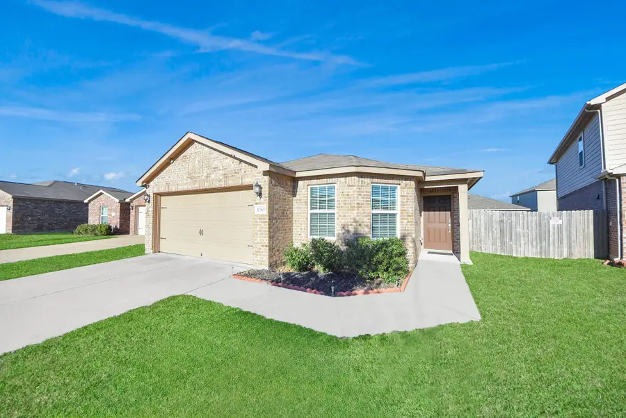 10803 Dover White Drive, Humble, TX 77396 - Image #2