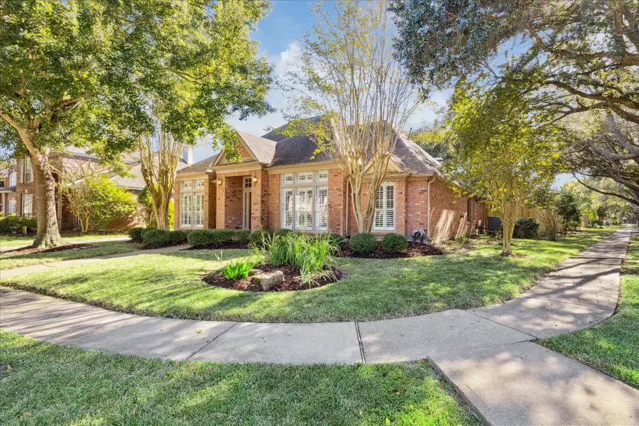 13902 Inland Spring Court, Houston, TX 77059 - Image #2