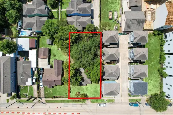 1124 W 23rd Street, Houston, TX 77008