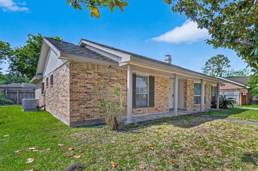 12711 Shannon Hills Drive, Houston, TX 77099 - #2