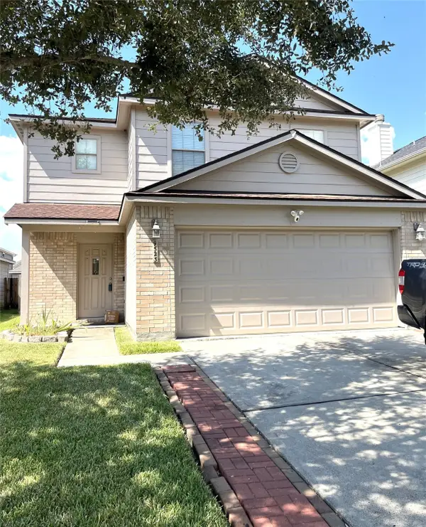 9523 Brandon Rock Lane, Houston, TX 77044