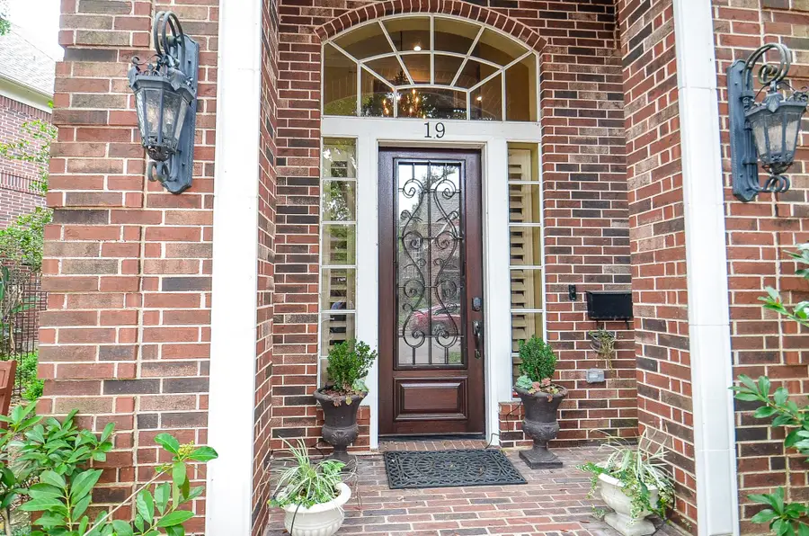 19 Ambleside Crescent Drive, Sugar Land, TX 77479 - #2