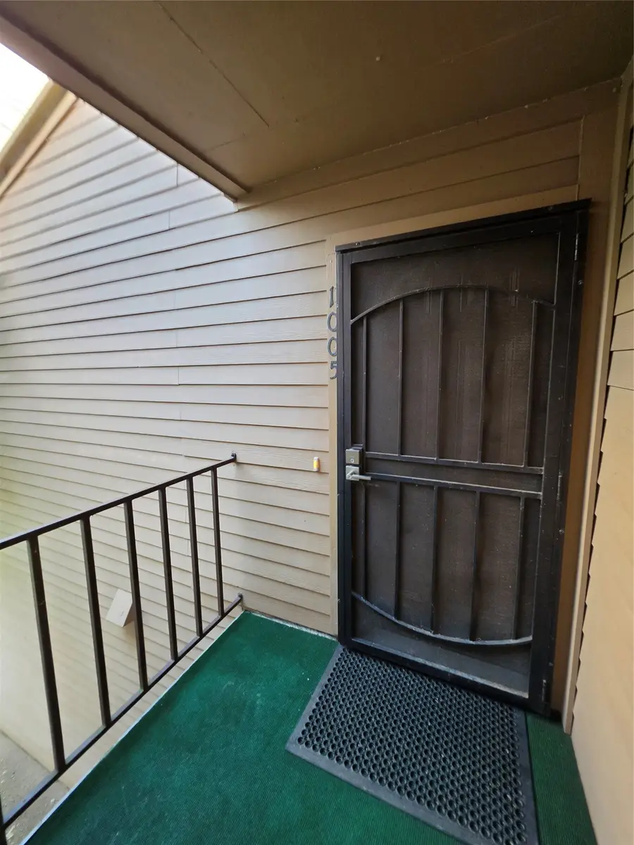 10555 Turtlewood Court #1005, Houston, TX 77072 - #2
