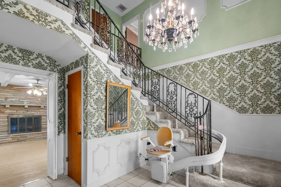 1101 Clark Street, Yoakum, TX 77995 - Image #3