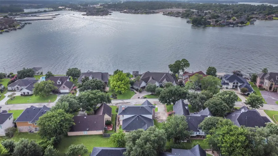 119 April Breeze Street, Conroe, TX 77356 - Image #2