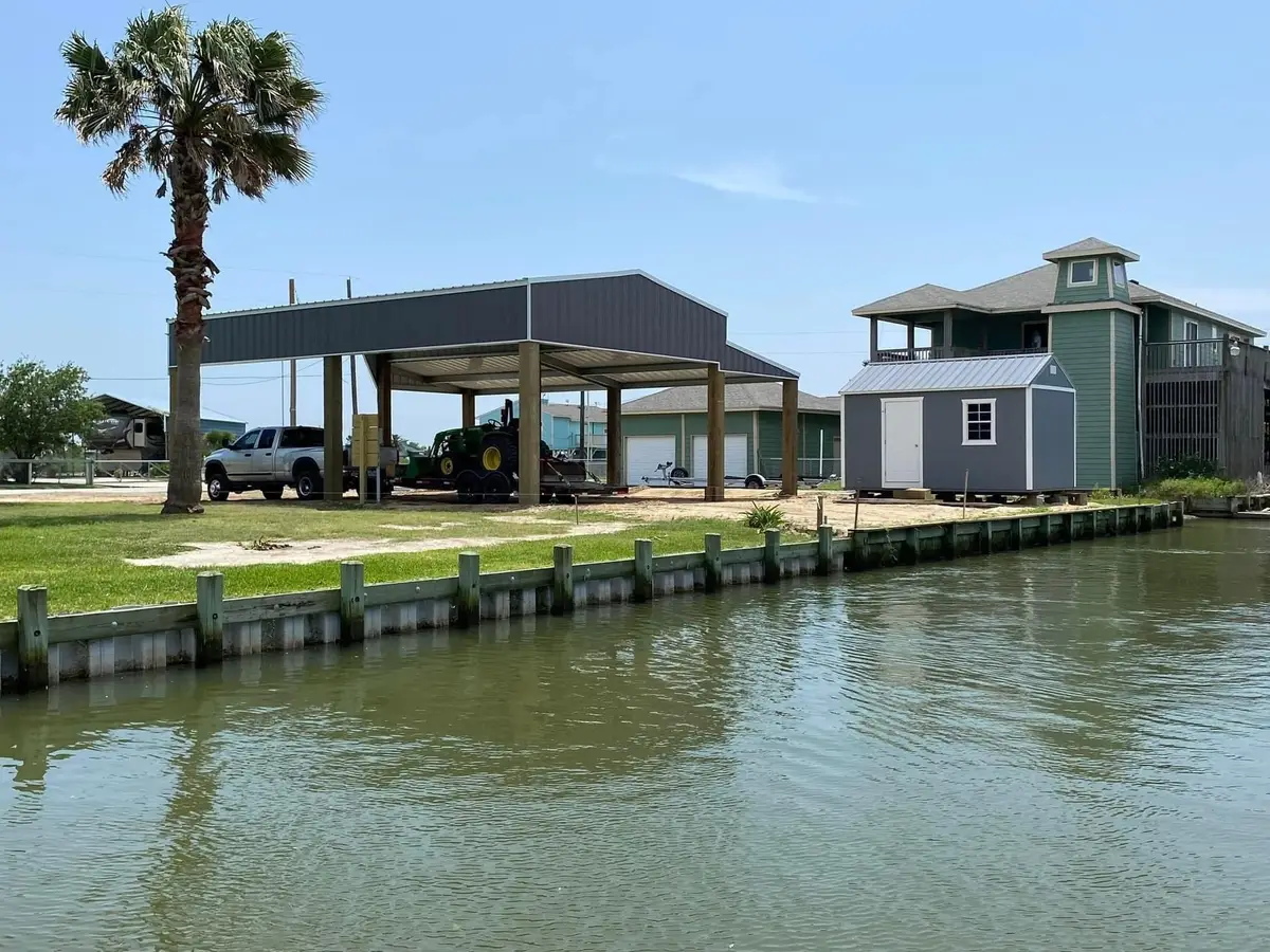 1105 Helen Dowdy, Crystal Beach, TX 77650 - #1