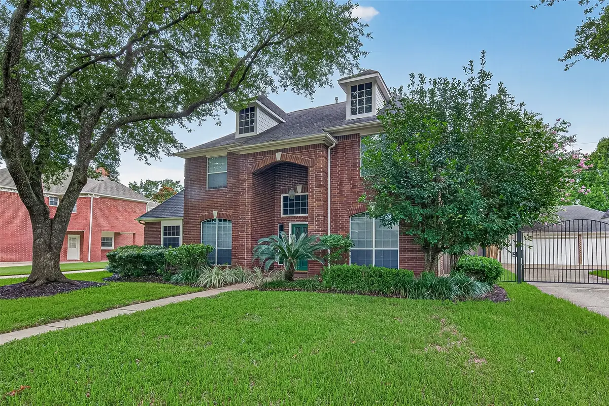 2202 Plantation Bend Drive, Sugar Land, TX 77478 - #1