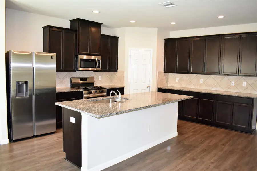 3622 Vista Pointe Drive, Pasadena, TX 77504 - #3