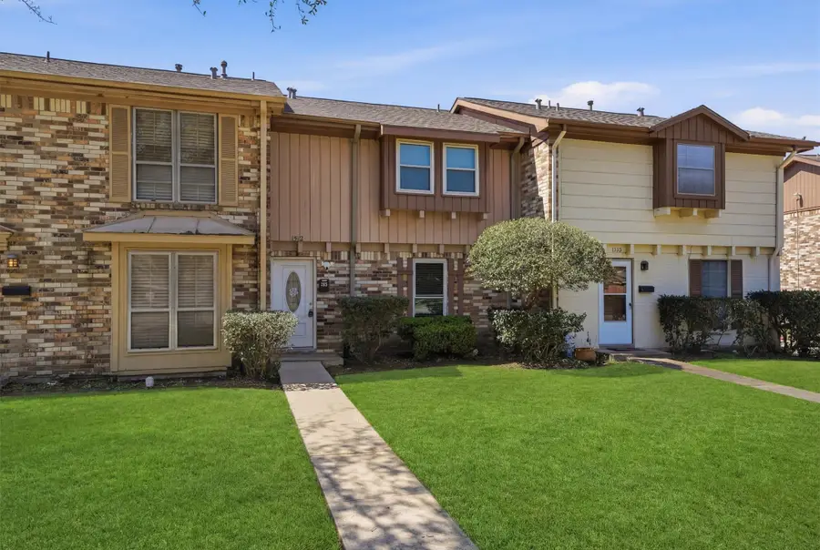 1512 S 8th Street, La Porte, TX 77571 - #2