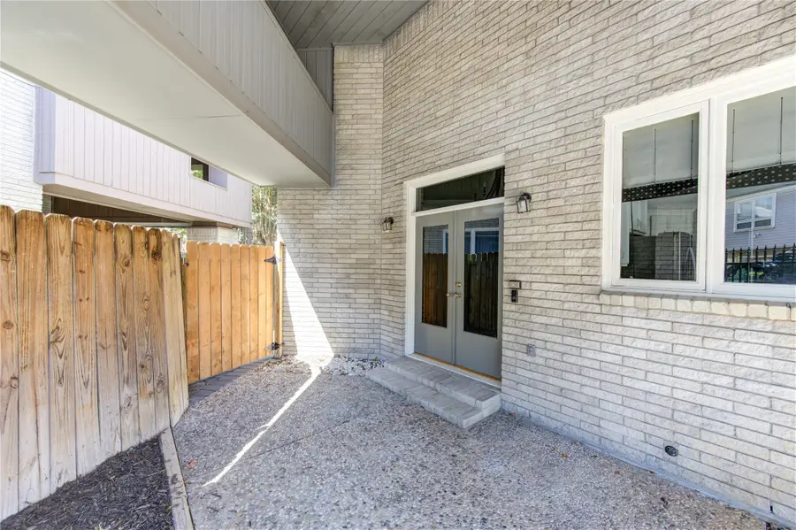 2524 Nantucket Drive #B, Houston, TX 77057 - #3