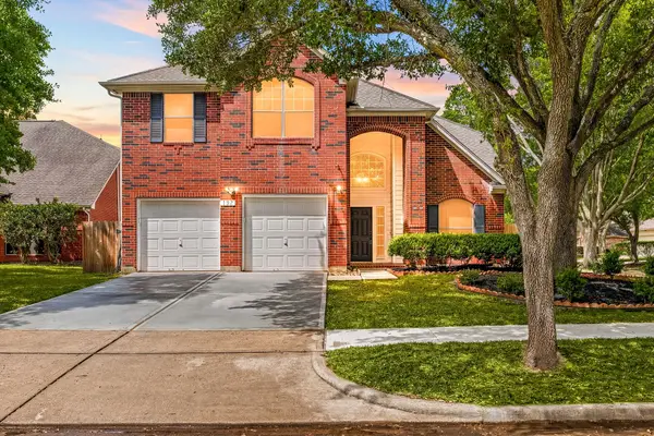 102 Lindencrest Court, Sugar Land, TX 77479
