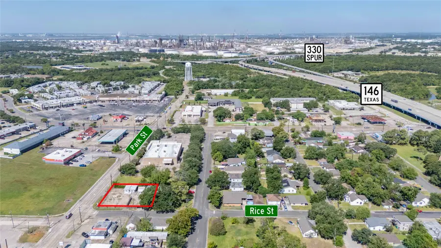 700 Park Street, Baytown, TX 77520 - #2