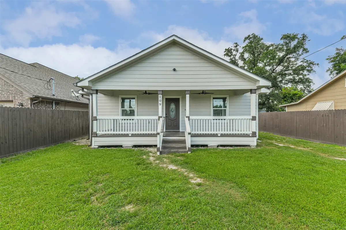 109 Neyland Street, Houston, TX 77022 - #1