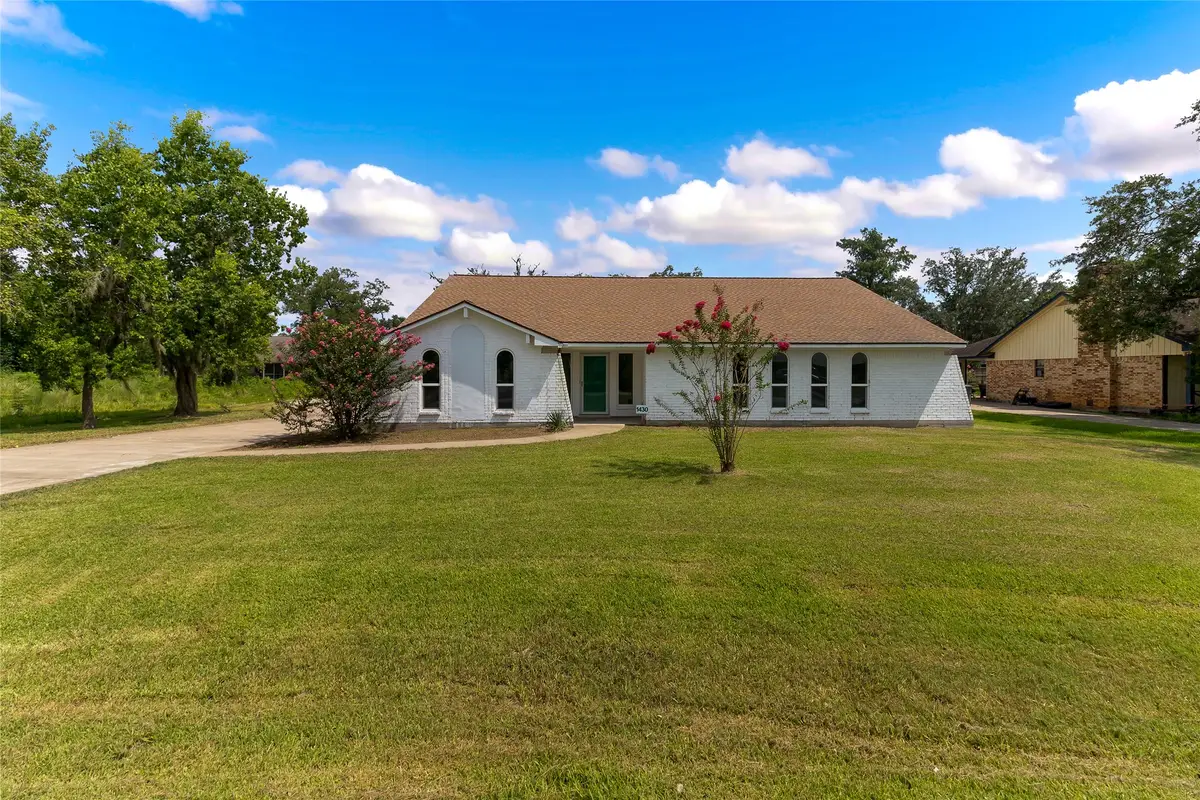 1430 North Rd, Lake Jackson, TX 77566 - #1