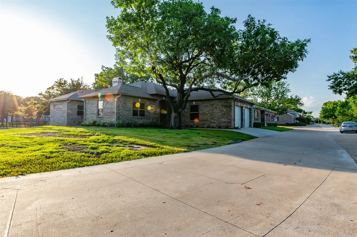 11285 Riverview Way, Houston, TX 77042 - #1