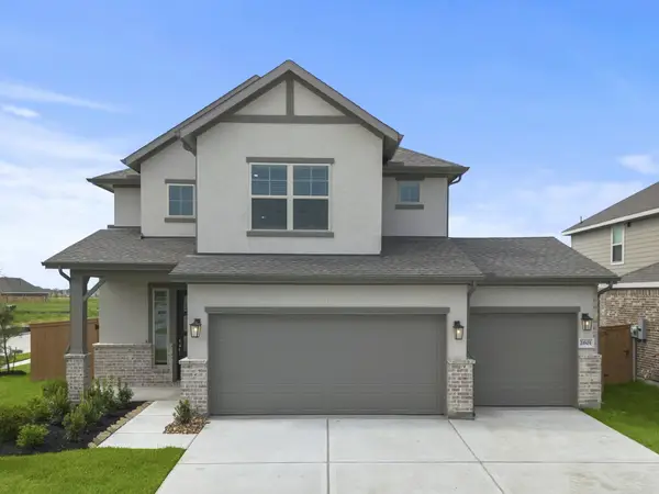 2601 Lake Bryan Dr, Dayton, TX 77535