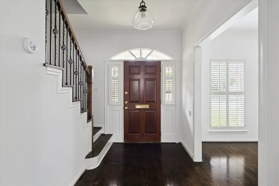 6107 Charlotte, West University Place, TX 77005 - Image #2