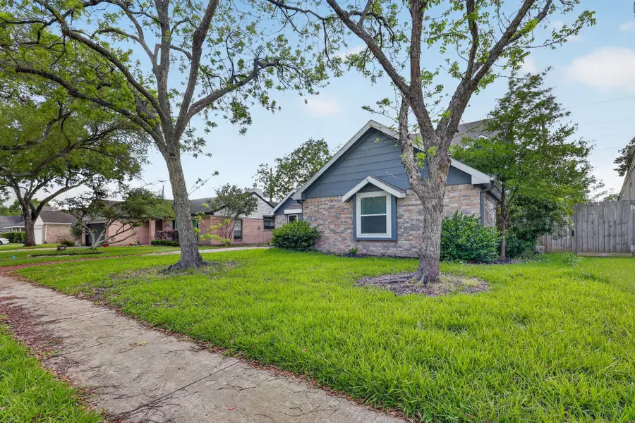 417 W Hillary Circle, Sugar Land, TX 77498 - #3