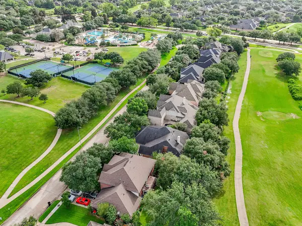 9610 Oakland Lake Way, Missouri City, TX 77459