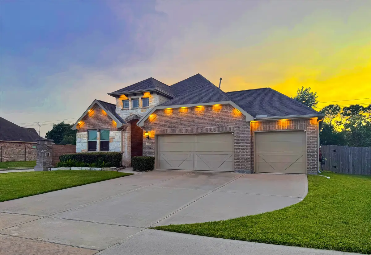 3216 Parker Drive, Pearland, TX 77584 - #1