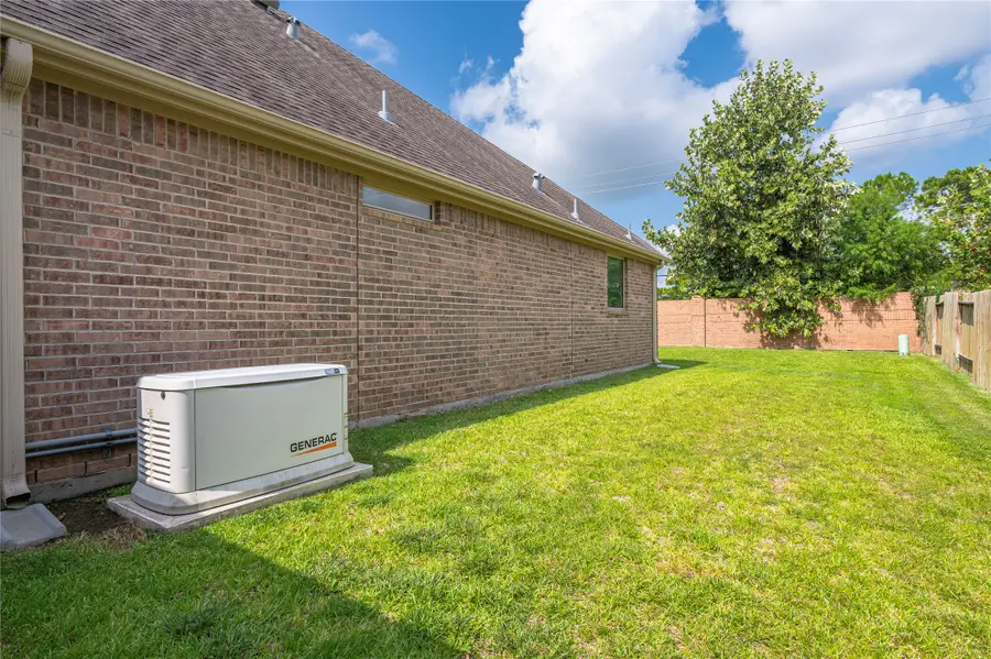 3216 Parker Drive, Pearland, TX 77584 - #3