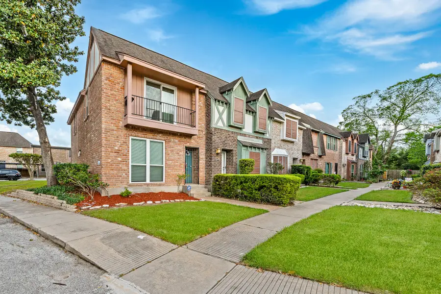 830 Threadneedle Street #240, Houston, TX 77079 - #2