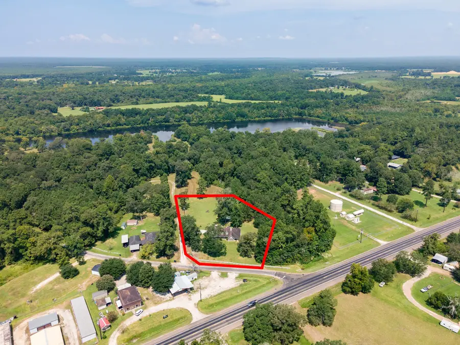 10 County Road 2097, Liberty, TX 77575 - Image #3