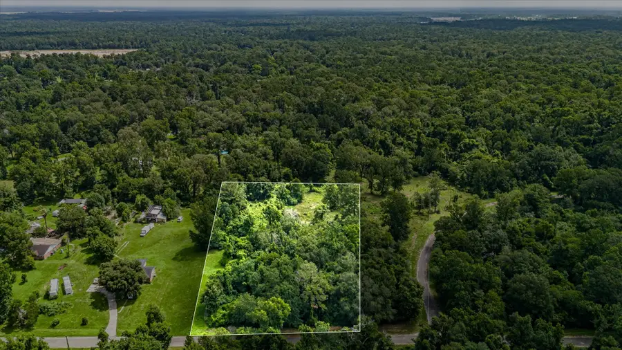 000 W Magnolia Ln, New Caney, TX 77357 - #2