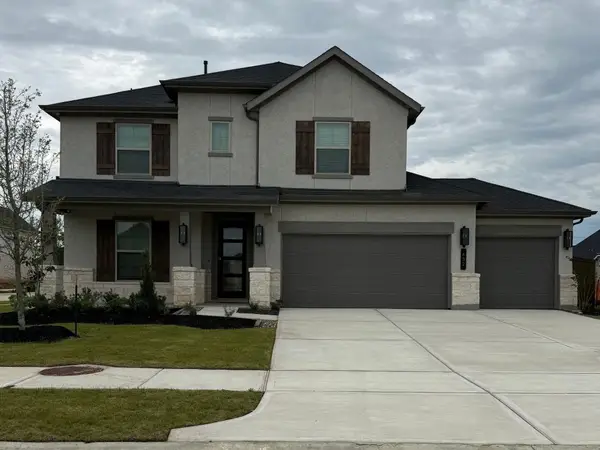 632 Golden Aster Boulevard, Waller, TX 77484