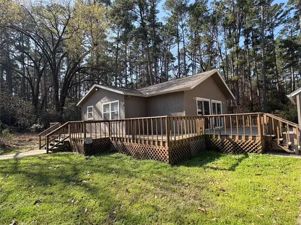 6 Forest Hollow, Trinity, TX 75862