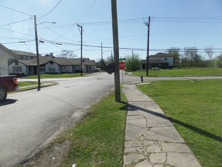 3605 Farmer Street, Houston, TX 77020 - #3