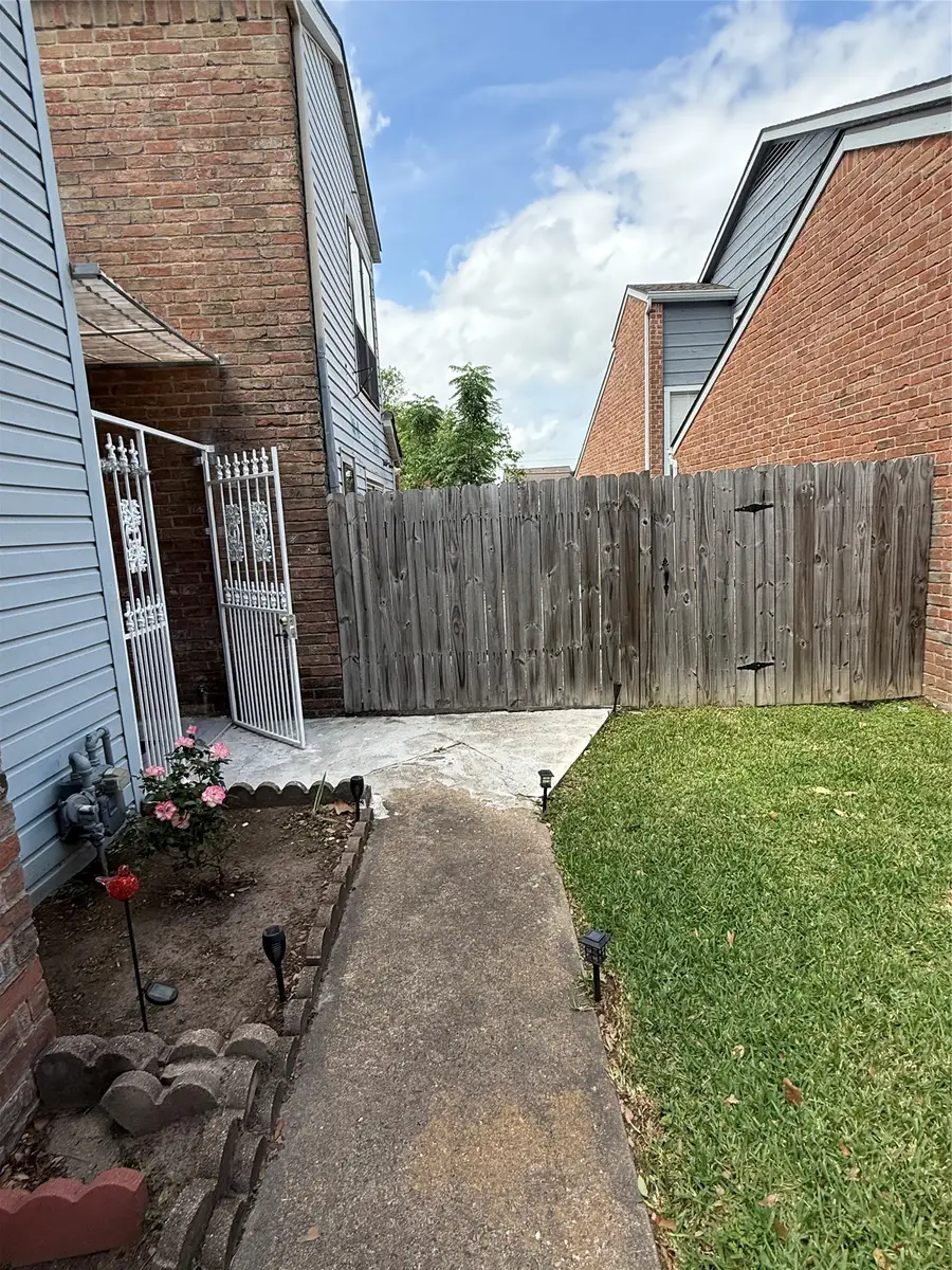 8718 Haverstock Drive, Houston, TX 77031 - #2
