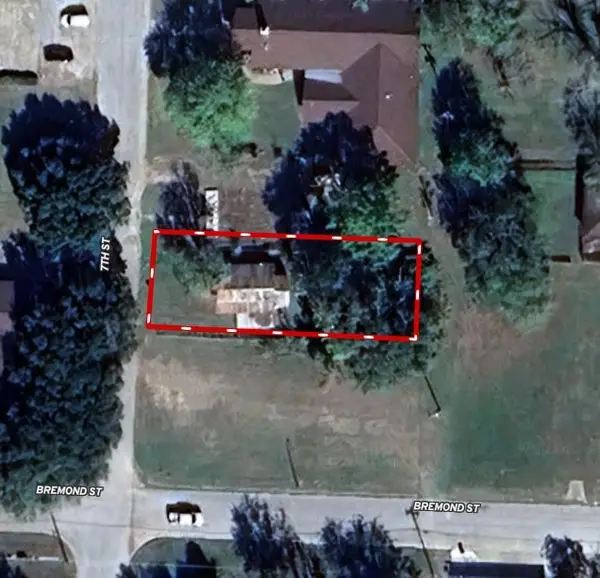 836 7th Street, Hempstead, TX 77445