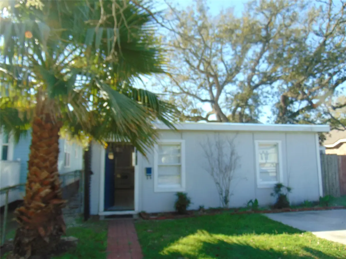 5113 Avenue O 1/2 Avenue, Galveston, TX 77551 - #1