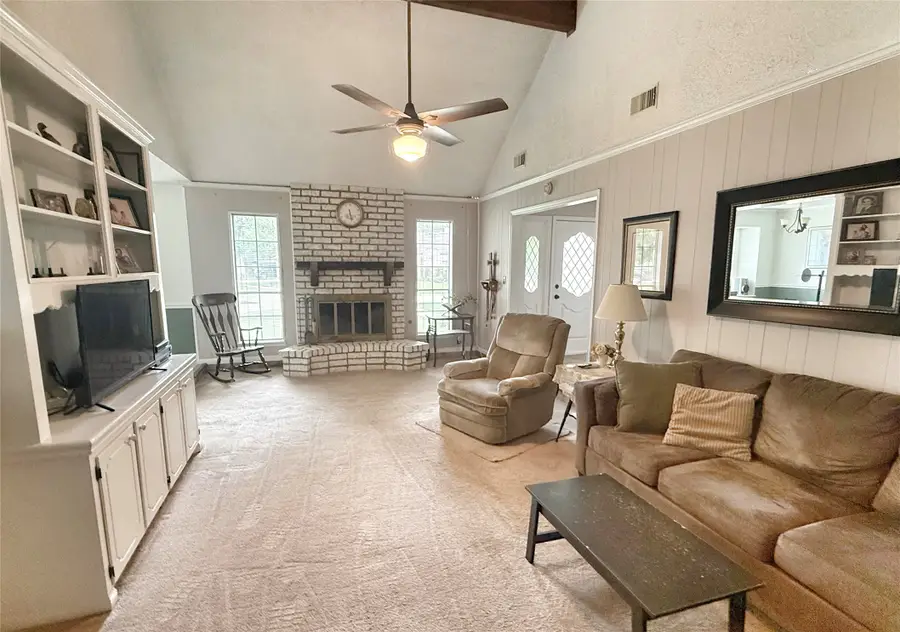123 Spanish Moss Lane, Lake Jackson, TX 77566 - #3