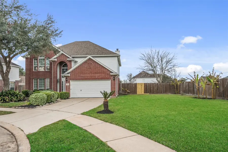 9001 Sundown Drive, Pearland, TX 77584 - Image #3