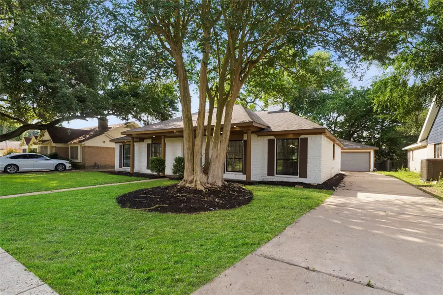 6011 Green Falls Drive, Houston, TX 77088 - #3