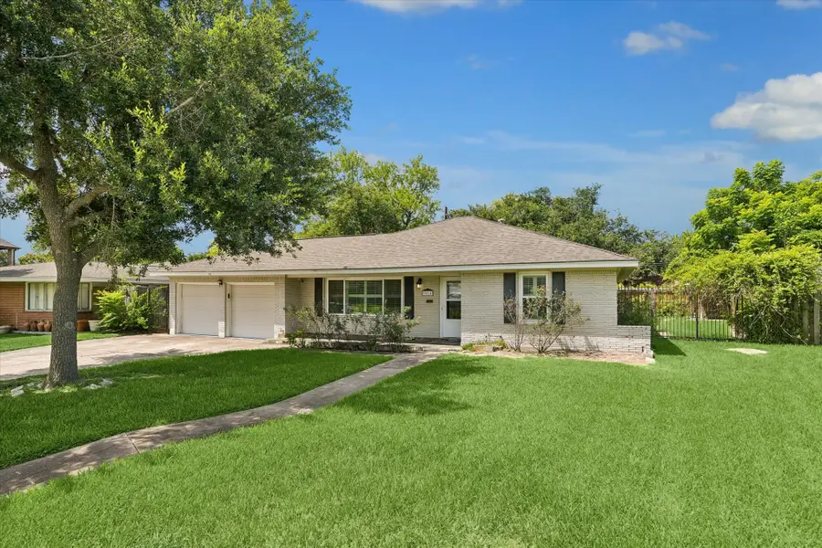 3014 Castlewood Street, Houston, TX 77025 - #3