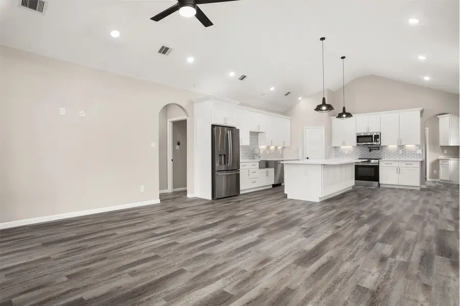 3617 Pecan Drive, Bacliff, TX 77518 - #3