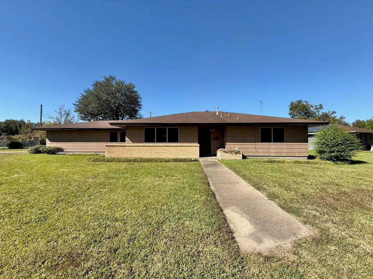 2310 13th Street, Port Neches, TX 77651 - Image #1