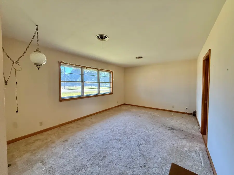 2310 13th Street, Port Neches, TX 77651 - Image #3