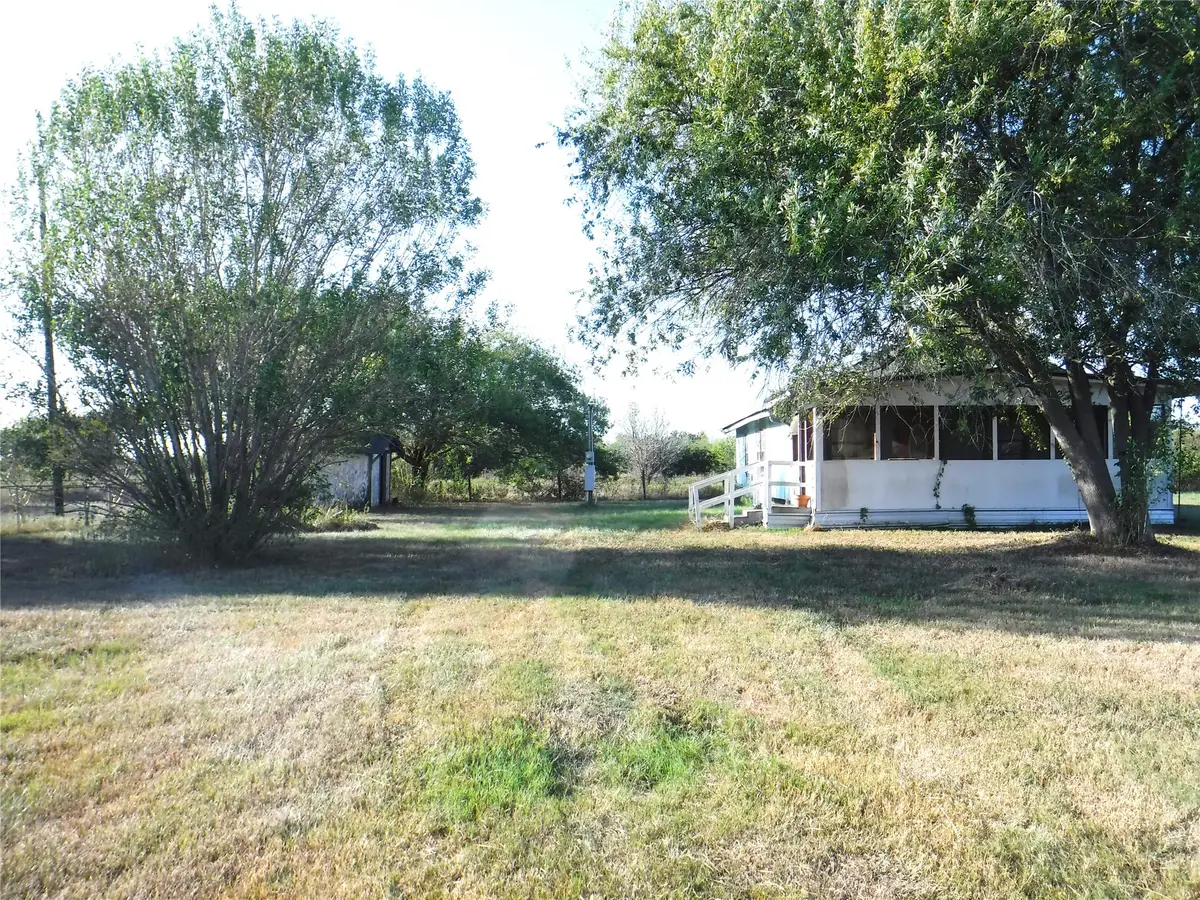 1142 Chestnut Lane, Wallis, TX 77485 - #1