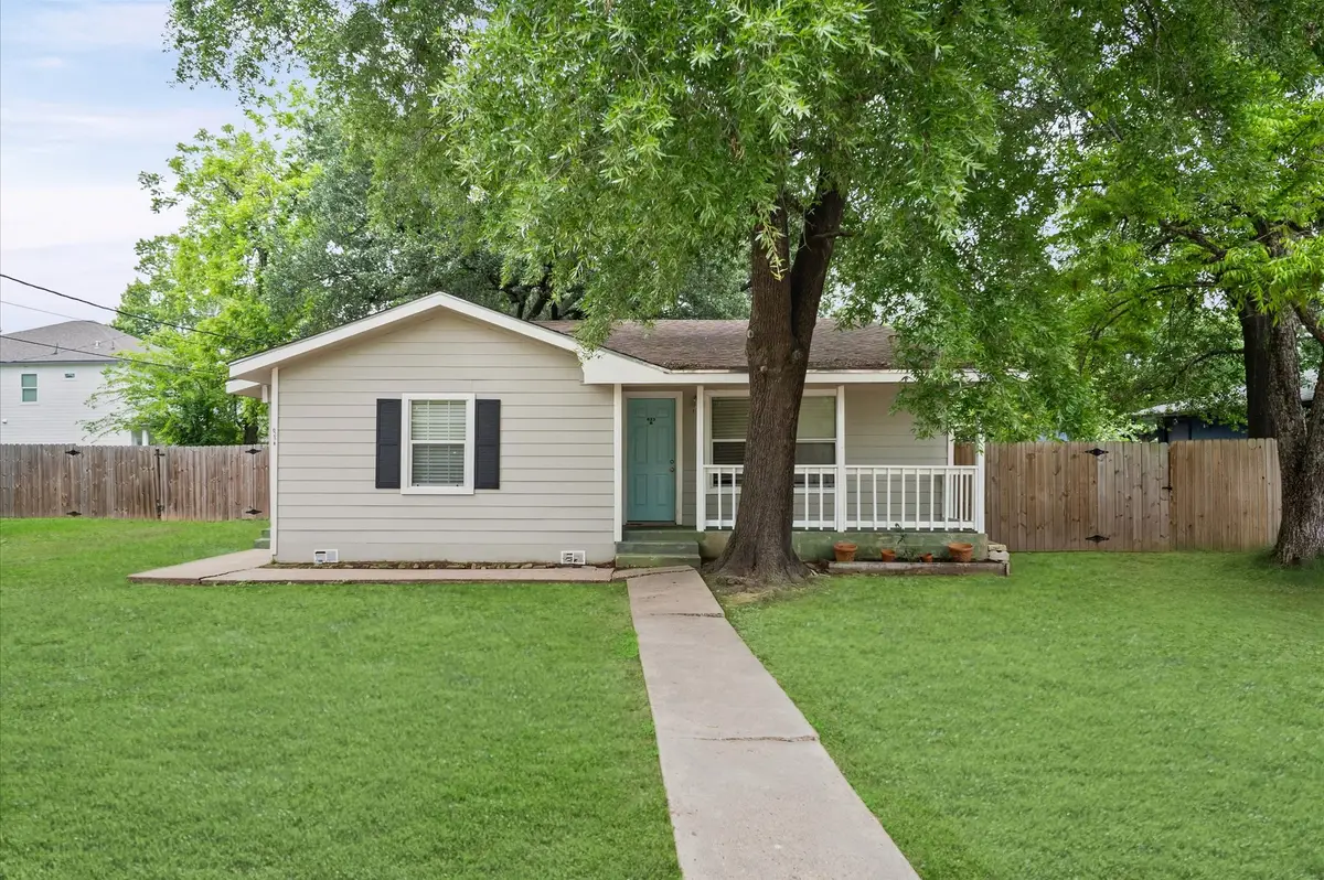 623 S 1st Street, Conroe, TX 77301 - #1