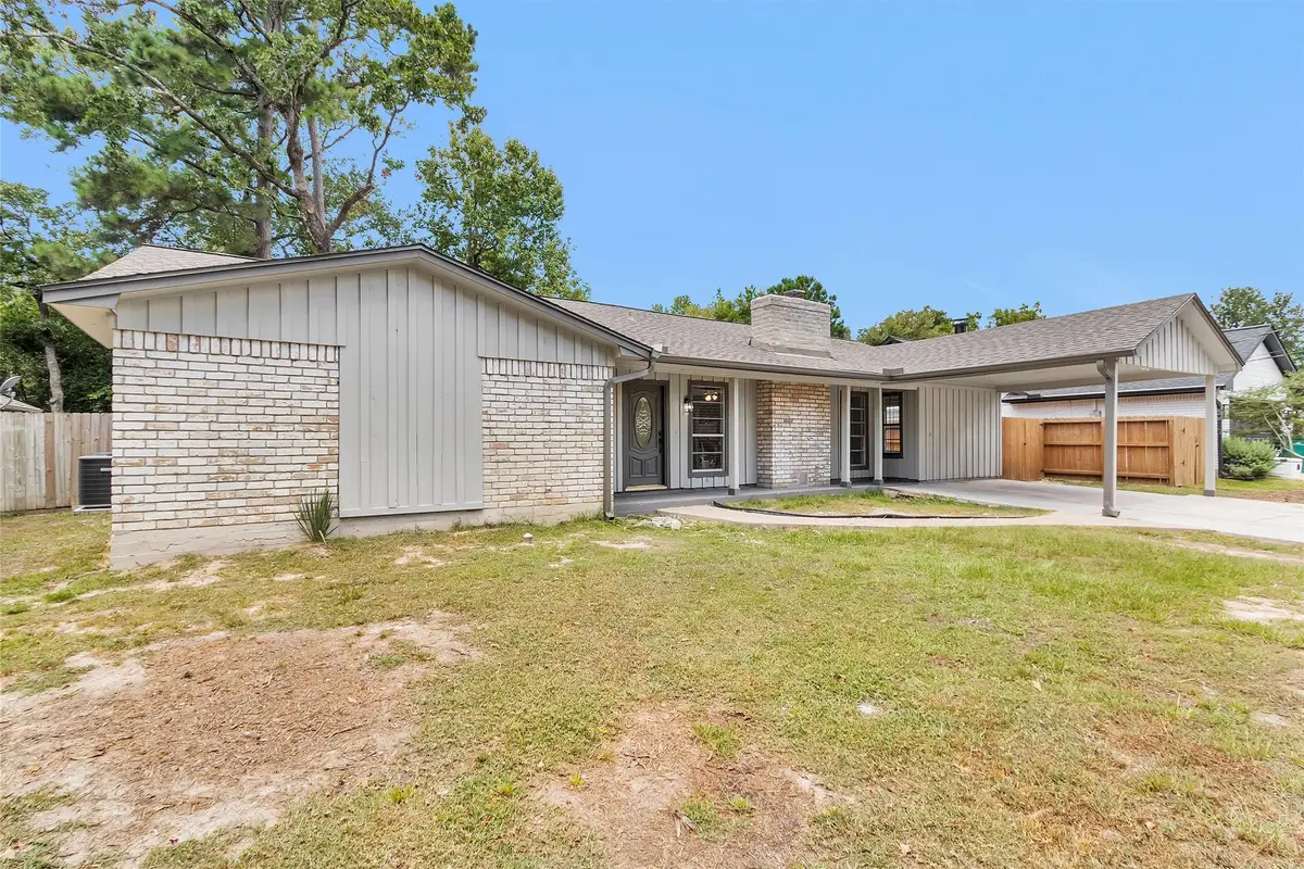75 Rolling Hills Drive W, Conroe, TX 77304 - #1