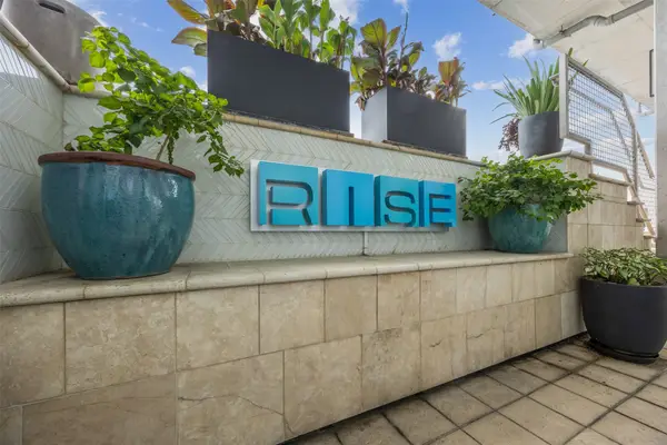 2000 Bagby Street #7414, Houston, TX 77002