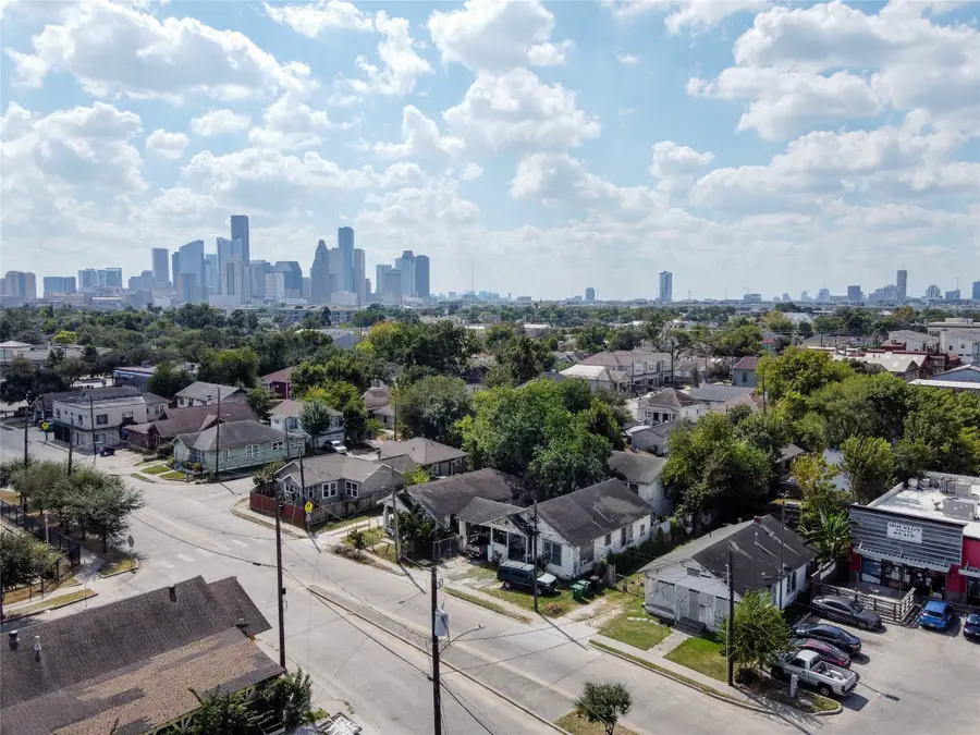 2403/2409/2411 Fulton Street, Houston, TX 77009 - #2